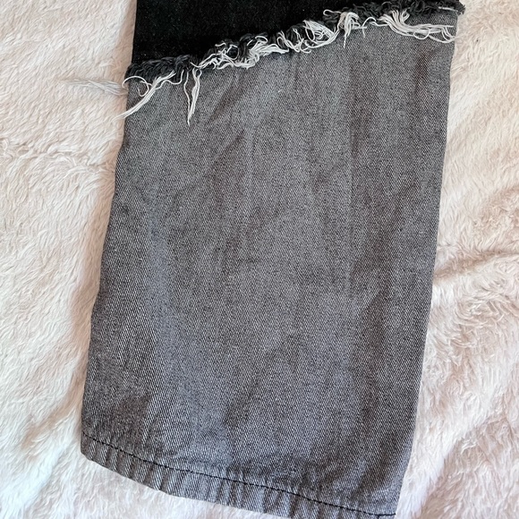 NEVER WORN! Mens oversized jeans - Picture 8 of 11